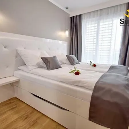 Apartament Sunflowers Apartament Cristal W Kołobrzegu